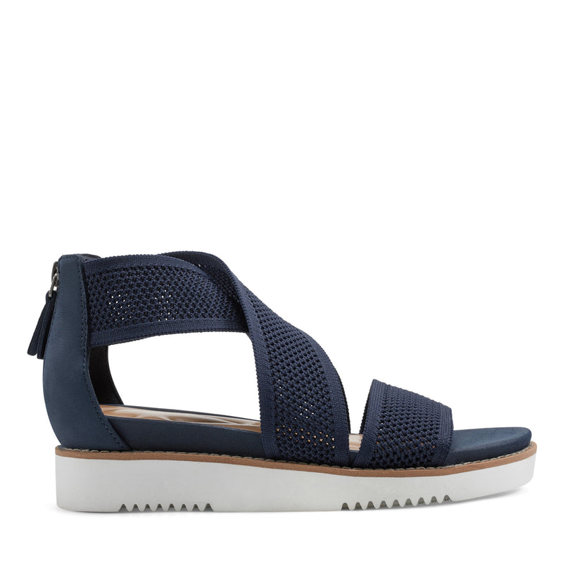 Wander Flat Sandals
