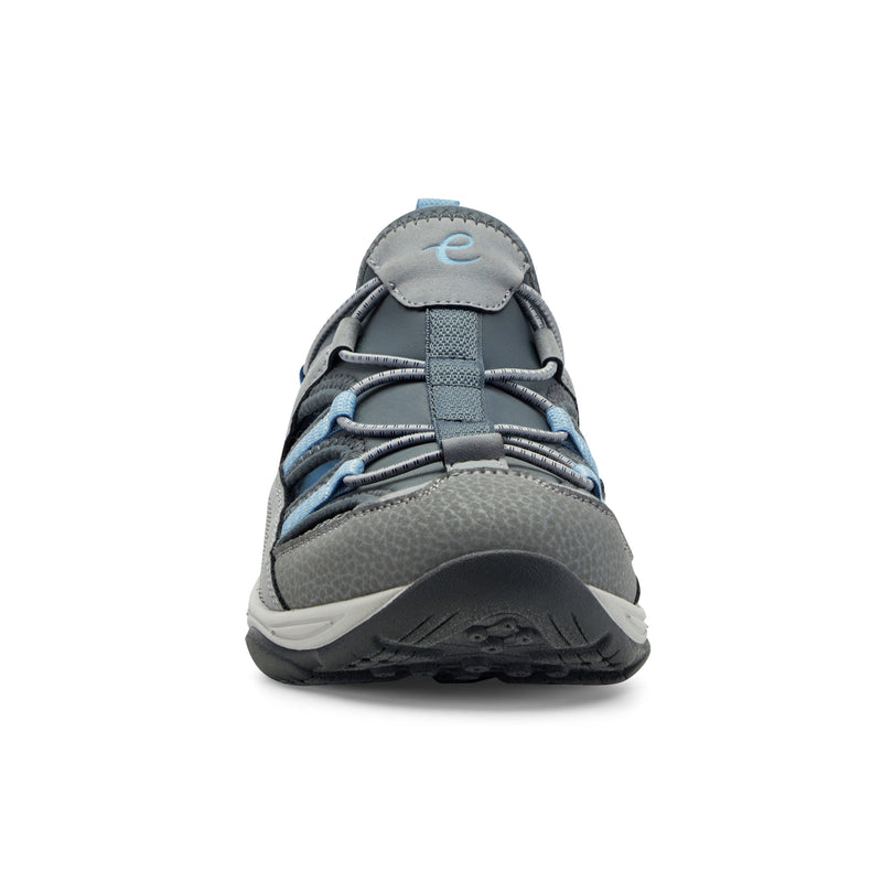 Everete Walking Shoes