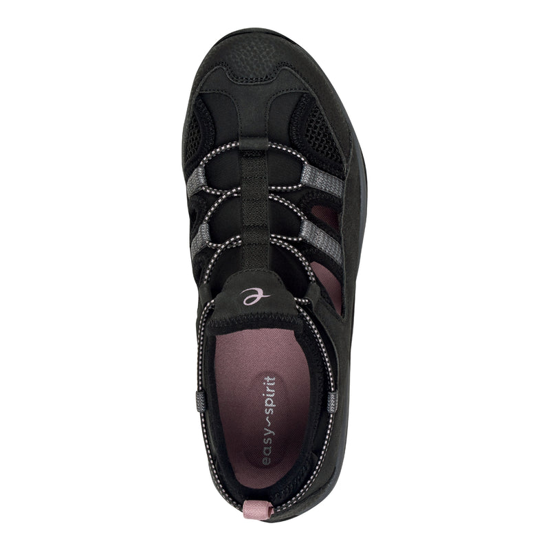 Everete Walking Shoes