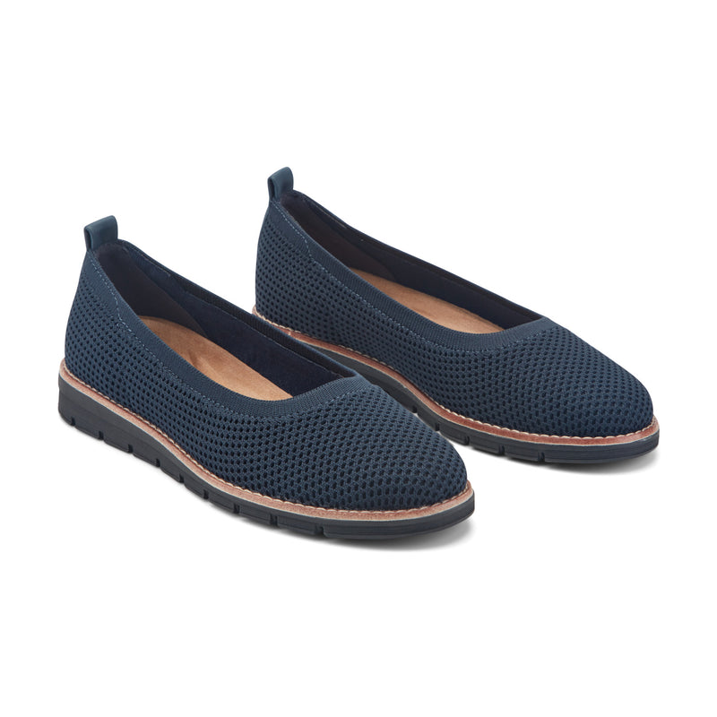 Easy Spirit Women's Kellina eFlex Lightweight Slip-On Flats - Blue - Ballerinas - 5 Easy Spirit Women's Kellina eFlex Lightweight Slip-On Flats - Blue - Ballerinas - 5