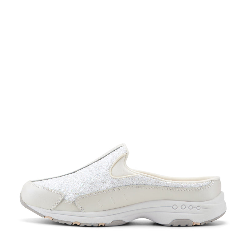 Women's Easy Spirit, Traveltime Clogs Size 11 M Women's Easy Spirit, Traveltime Clogs Size 11 M