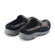 Traveltime Clogs