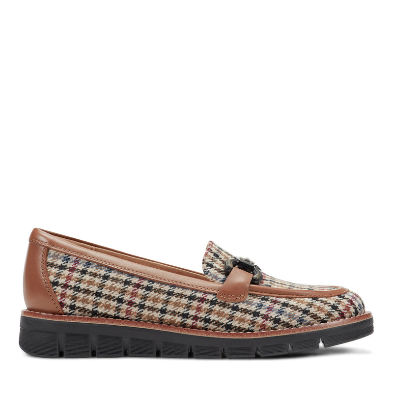 Vivy Tailored Loafers