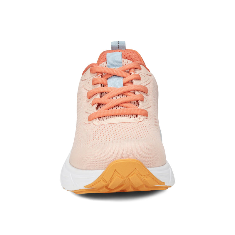 Laconia Walking Shoes