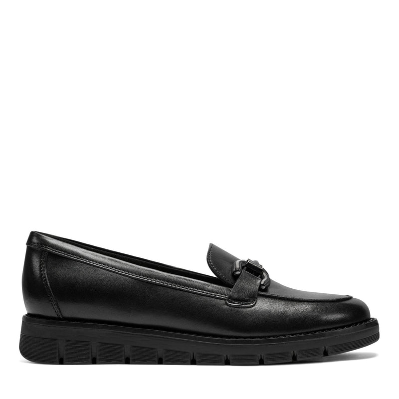 Vivy Tailored Loafers